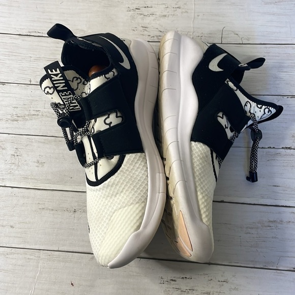 Nathan Bell x Nike Free RN Commuter Doodles 2018 main image 14